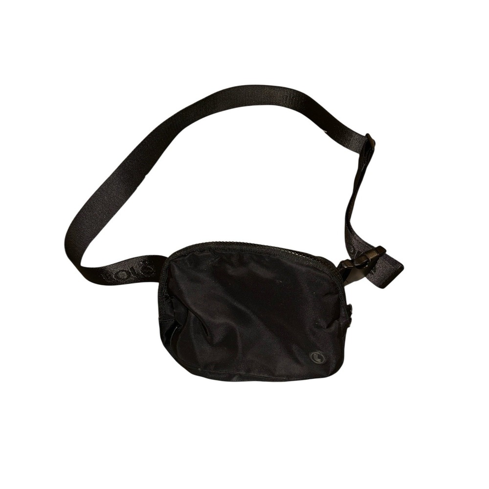 Lole‎ Unisex Belt Bag Black Crossbody Fanny Pack Waist Bag Travel Minimalist
